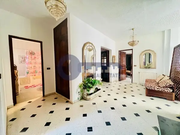 A Vendre Villa s+4 à La Marsa cité riadh