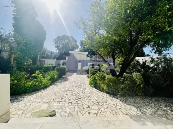 A Vendre Une Villa à La Marsa