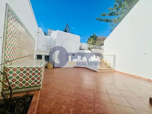 A Louer un étage de villa s+4