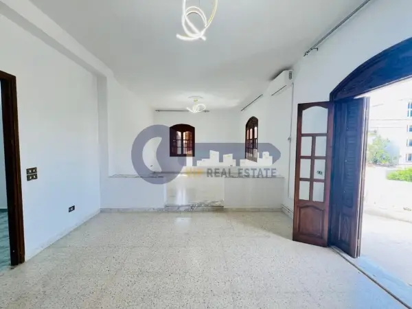 A Louer un étage de villa S+2 à la Marsa