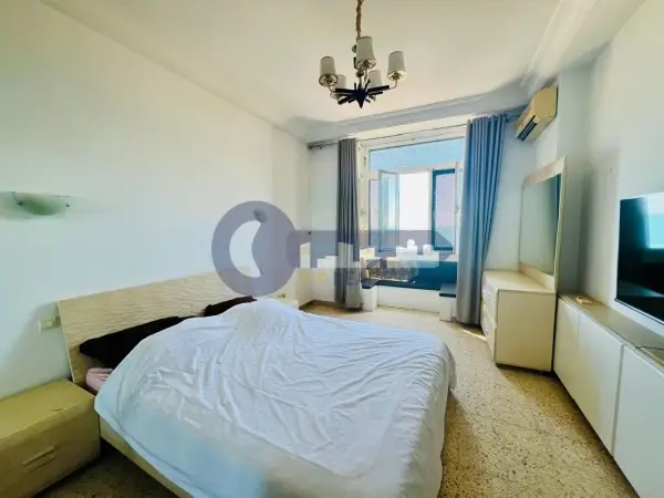 A Louer un appartement s+3 Meublé vue sur mer à la Marsa