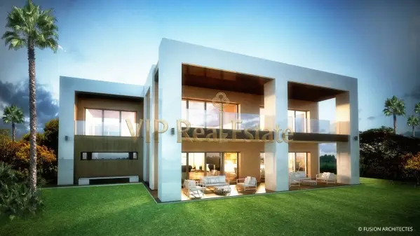 A Louer une villa de luxe en s+5 avec jardin et piscine à Gammarth