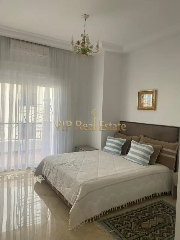 À louer un appartement S+3 meublé La Marsa