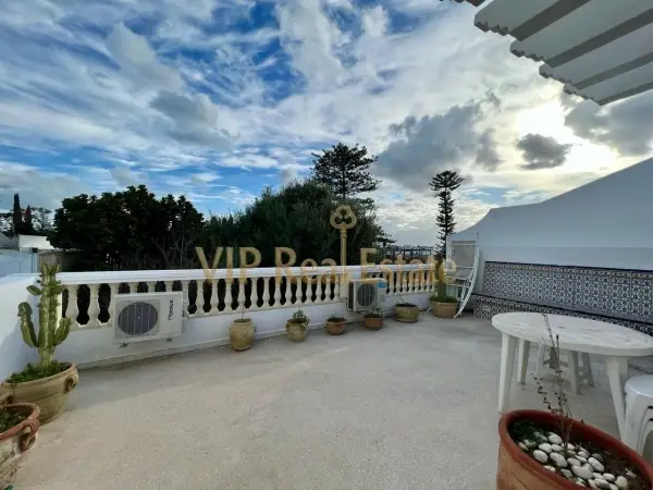 A Louer Un Triplex Meublé en s+3 à la Marsa