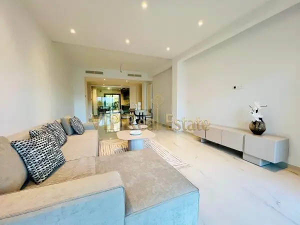 A louer un Appartement S+2 meublé à Gammarth.