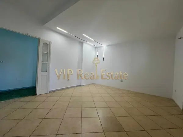 À Louer – Étage de Villa S+3 à La Marsa Plage