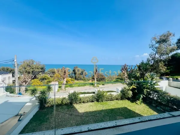 A Louer Appartement s+3 vue mer à la Marsa