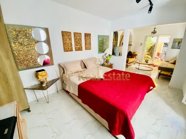 A louer un studio s+0 à la Marsa corniche