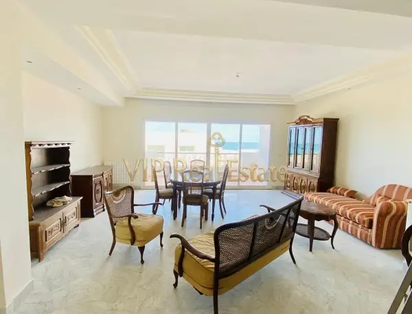 A louer appartement s+3 à la Marsa