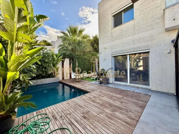 À louer – Villa de luxe avec piscine à la Marsa