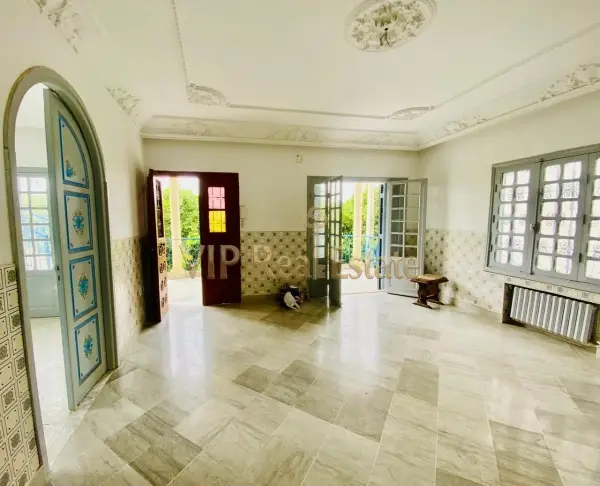 A louer un étage de villa à la Marsa