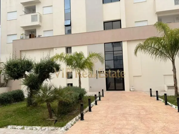 A louer Appartement S+3 à jardin de Carthage