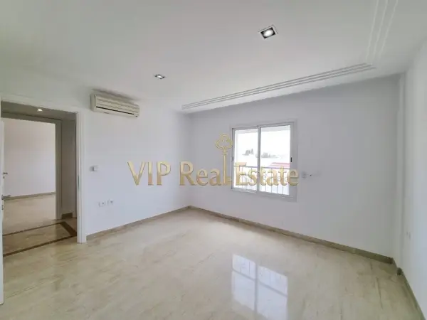 À louer – Appartement s+1 vide à la Marsa