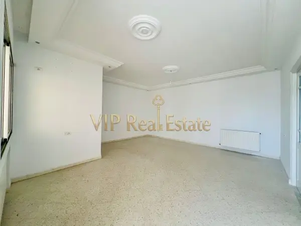 À louer – étage de villa s+3 à La Marsa