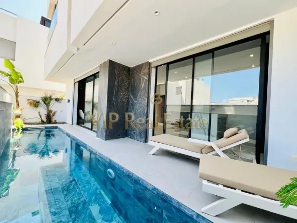 À louer villa de luxe meublée à La Marsa