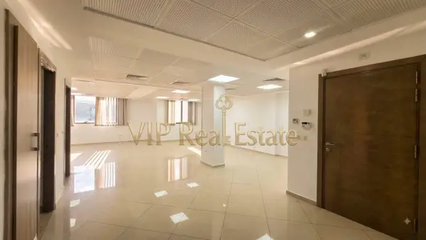 Bureau Premium de 184 m² à louer – Centre Urbain Nord, Tunis
