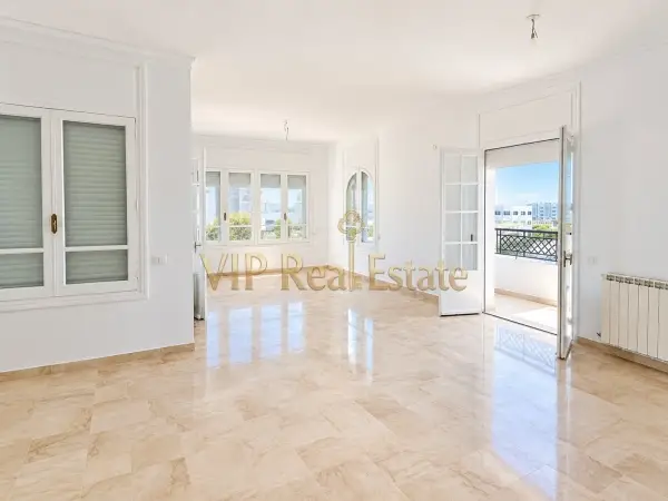 Un appartement s+4 au lac 1